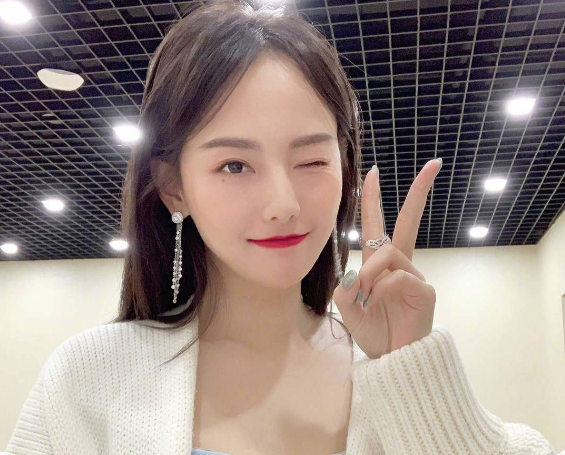 结婚|“以为是单身，其实已结婚”的4位女星，有的甚至已经当了妈妈！