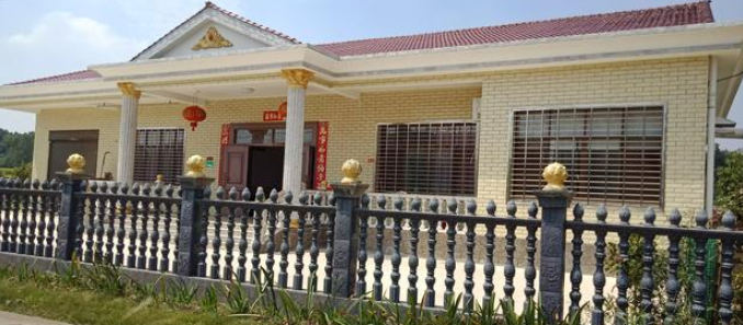 |农村自建房，阳台伸出去一米五，没有做悬挑，加大钢筋做暗挑行吗？
