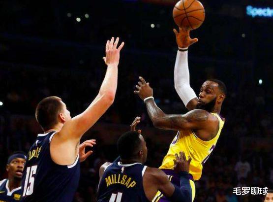 勒布朗·詹姆斯|快船耻辱出局48小时，詹姆斯第1次开口，拒绝落井下石他是真男人