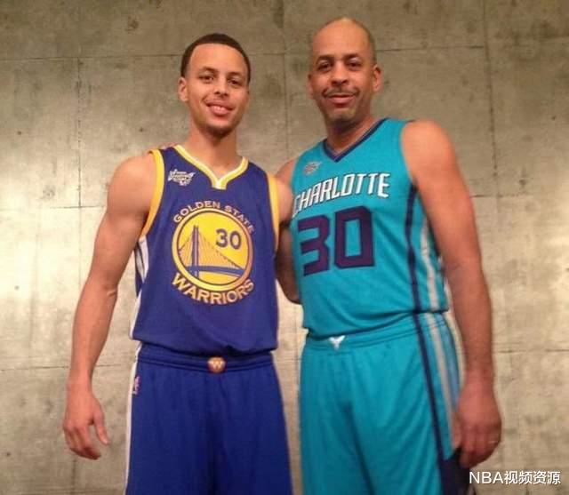 马努·吉诺比利|板凳走出的王者！盘点NBA替补席上的十大巨星：吉诺比利仅第三！