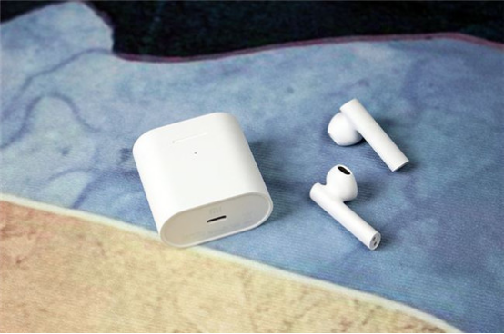 Facebook|不用再为蓝牙耳机忧愁,399小米家的蓝牙耳机,超值的良心之作