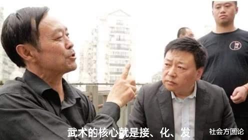 太极@太极大师马保国连挨三拳被KO，毫无还手之力，接化发绝技全部失灵！