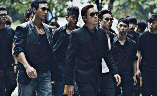 番位|最应该去演“黑社会老大”的5位明星， 周润发是垫底， 第一到现在难以超越！