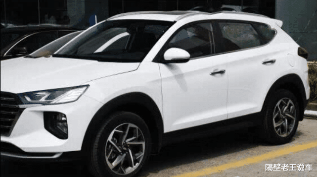 『北京现代ix35』最厚道合资SUV,刚上市17万买不起,如今降至12万,果断放弃CRV