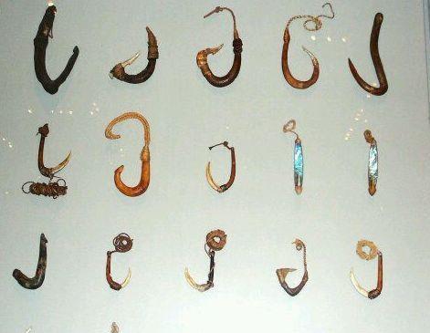 鲤鱼|古人钓鱼的黑科技：黄金鱼钩、人骨鱼钩、青铜鱼钩，您见过吗？