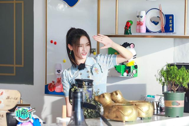 央视|歌手宣布停播，8季888首歌，还有两档节目被网友催停