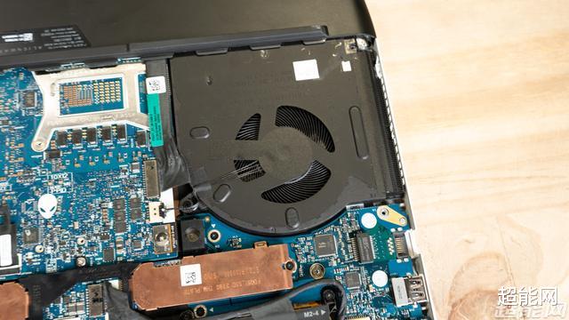 alienware|ALIENWARE m17 2020版评测：游戏本中的旗舰标杆