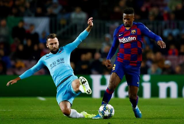 布拉格斯拉维亚|今日足球：布拉格斯拉维亚VS尼斯、本菲卡VS格拉斯哥流浪者