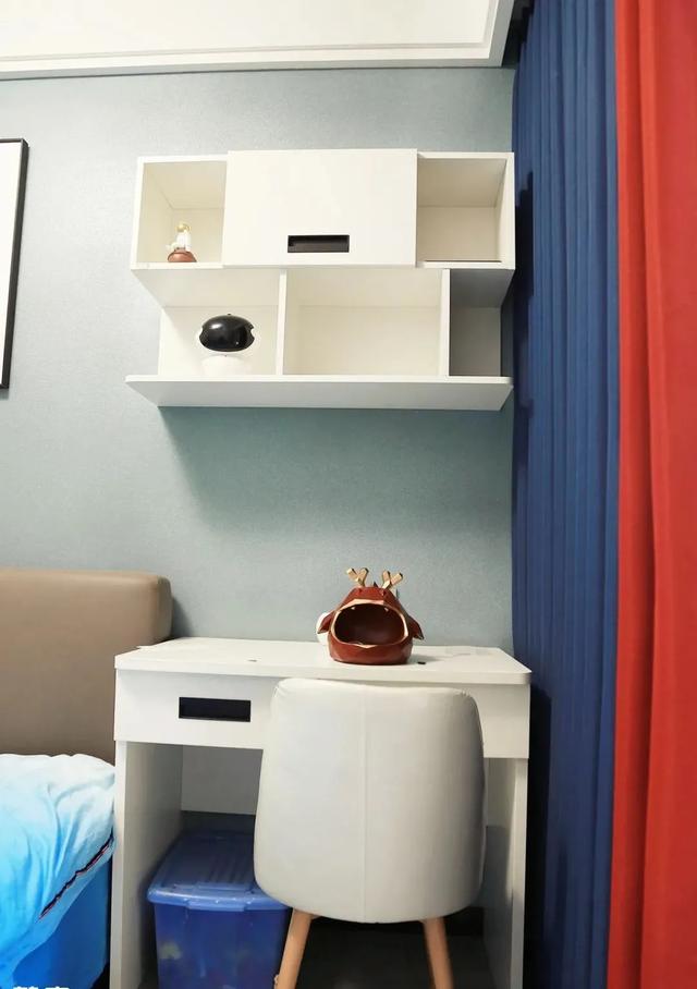 |146㎡四居室装修，玄关砌阳台、沙发不靠墙，第一眼就爱上了