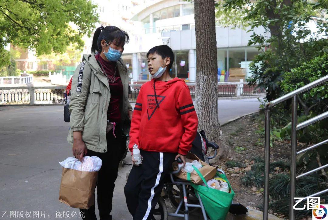 『无锡』女子怀孕不久丈夫失踪，她坚持生下孩子，未料孩子生下后就患病