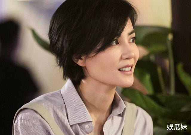 王菲|王菲现身音乐节，那个被盛赞的音乐精灵，依旧随心所欲无所不能