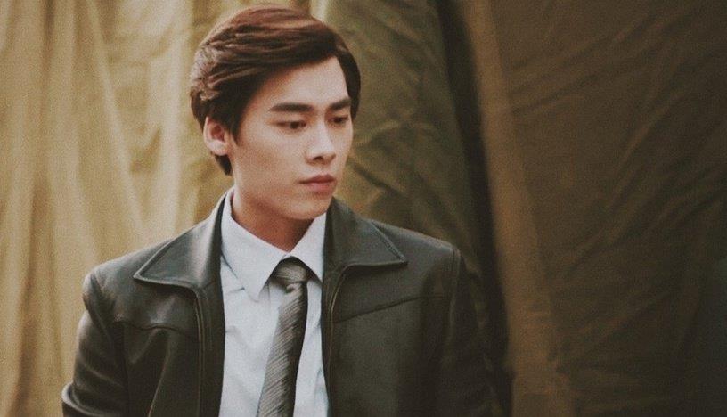 「任嘉伦」10个民国剧特工，任嘉伦《秋蝉》穿西装、风衣、皮衣帅到没朋友