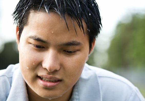 [心脏]总是睡不着、睡不好？身体在向你“暗示”三件事，不要硬撑了