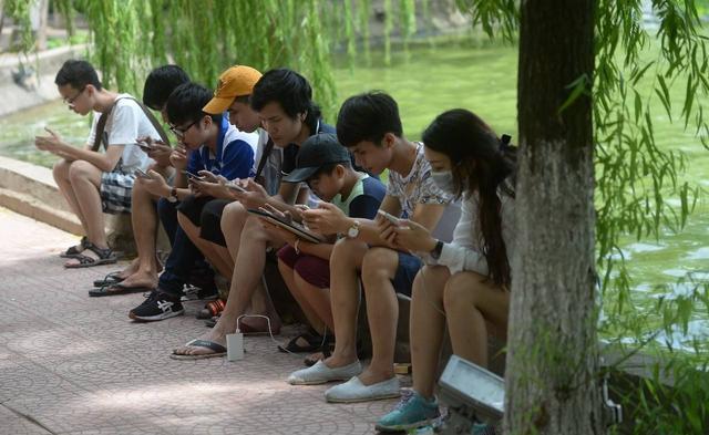 电信：手机“飞行模式”很鸡肋，为啥还保留？内行人：那是你不会用