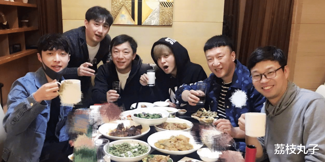 吴宣仪|孙红雷晒50岁生日大礼，不是老婆和男人帮送的，却让鸡条粉泪目