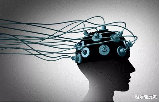 |史上最锋利的刀，没有它切不开的物质，想不到是用这个东西做成的