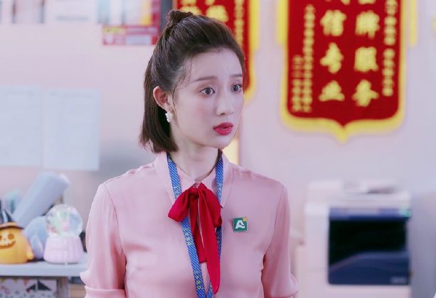 [安家]难怪看《安家》朱闪闪眼熟，原来刘昊然“同桌”就是她，变化太大