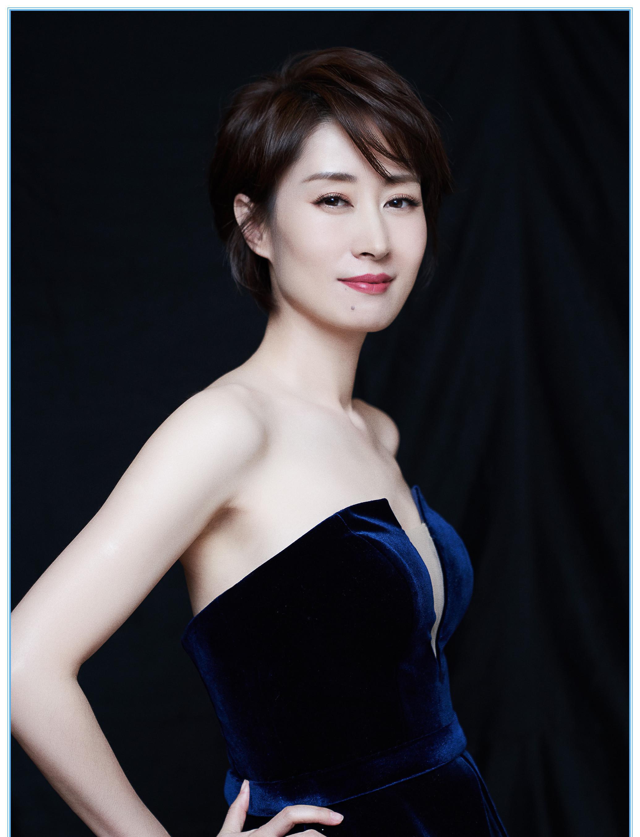 「乘风破浪的姐姐们」成功从表情管理翘课的姐姐将要参加选秀节目《乘风破浪的姐姐们》？