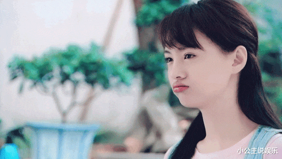 「郑爽」就在昨天，“白莲花”郑爽在一场直播中“翻车了”？