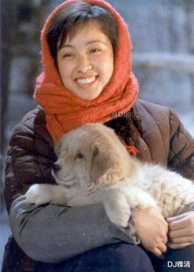 #影帝#31朵美丽村花，绽放在80年代银幕上，那时宋丹丹好美，白灵还很清纯