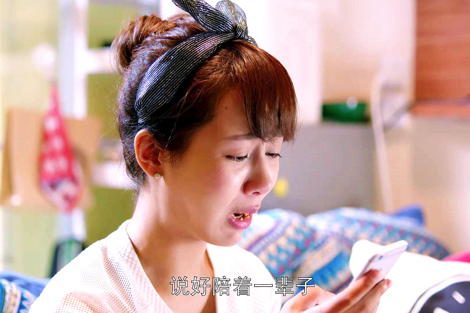 官宣|重温《欢乐颂》发现，邱莹莹为了几百块钱，却失去最宝贵的东西