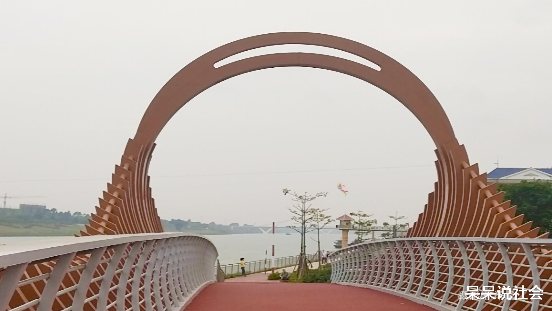 「南宁」南宁钓友发现一处“网红地”，愿者上钩成为常态！