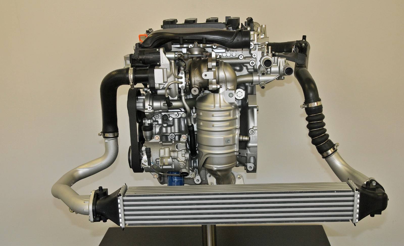 老司机|车子开暖风是否需要关AC键？关了真能省油吗？老司机操作给你看