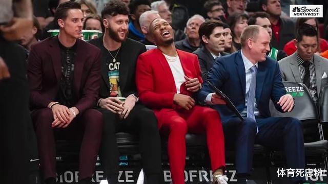 【湖人队】开拓者两巨头离队，湖人抢詹姆斯好友，三巨头冲击总冠军