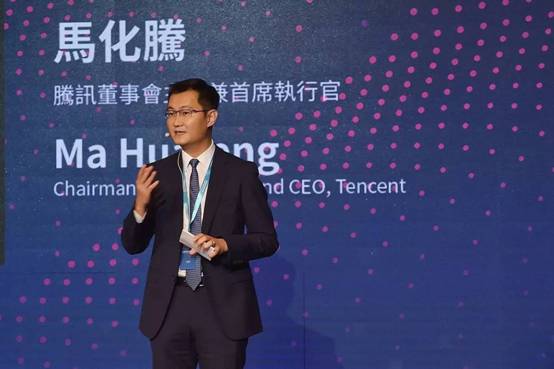 马化腾|2020最新中国富豪榜，马化腾仅居于第二，王健林无缘前20！