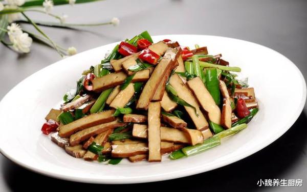 韭菜|立秋后，记得要多吃此菜，营养比鸡蛋还高，补钙质，家里人都爱吃