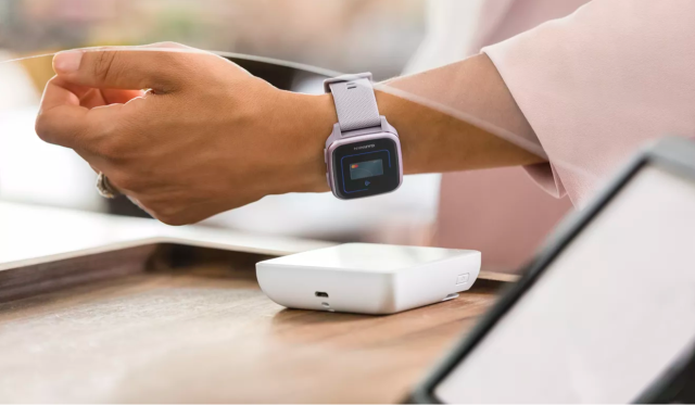 智能手表|佳明发布全新GPS智能手表VENU SQ，支持血氧检测，1358元起！