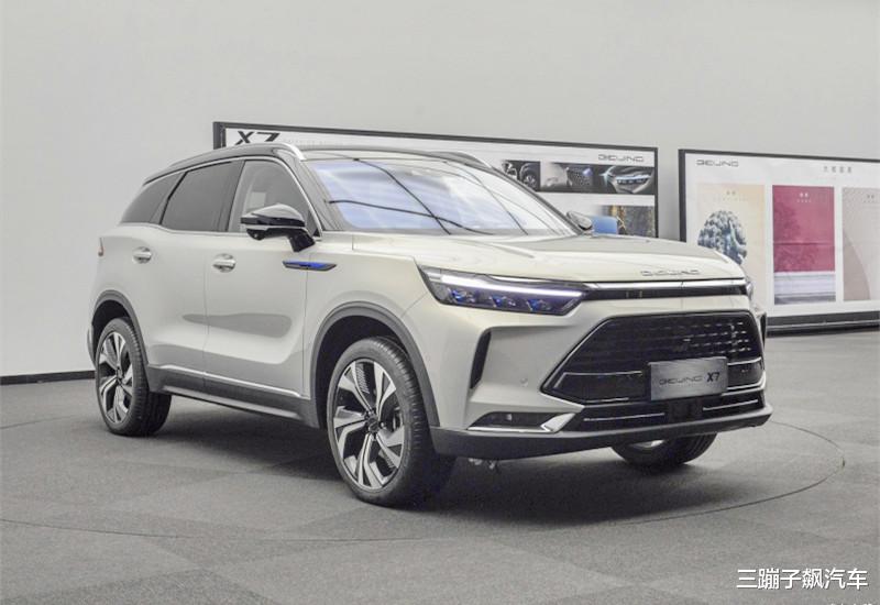 [买车]再等等！国产“X7”即将上市，一看预售价，车友：排队买车节奏！