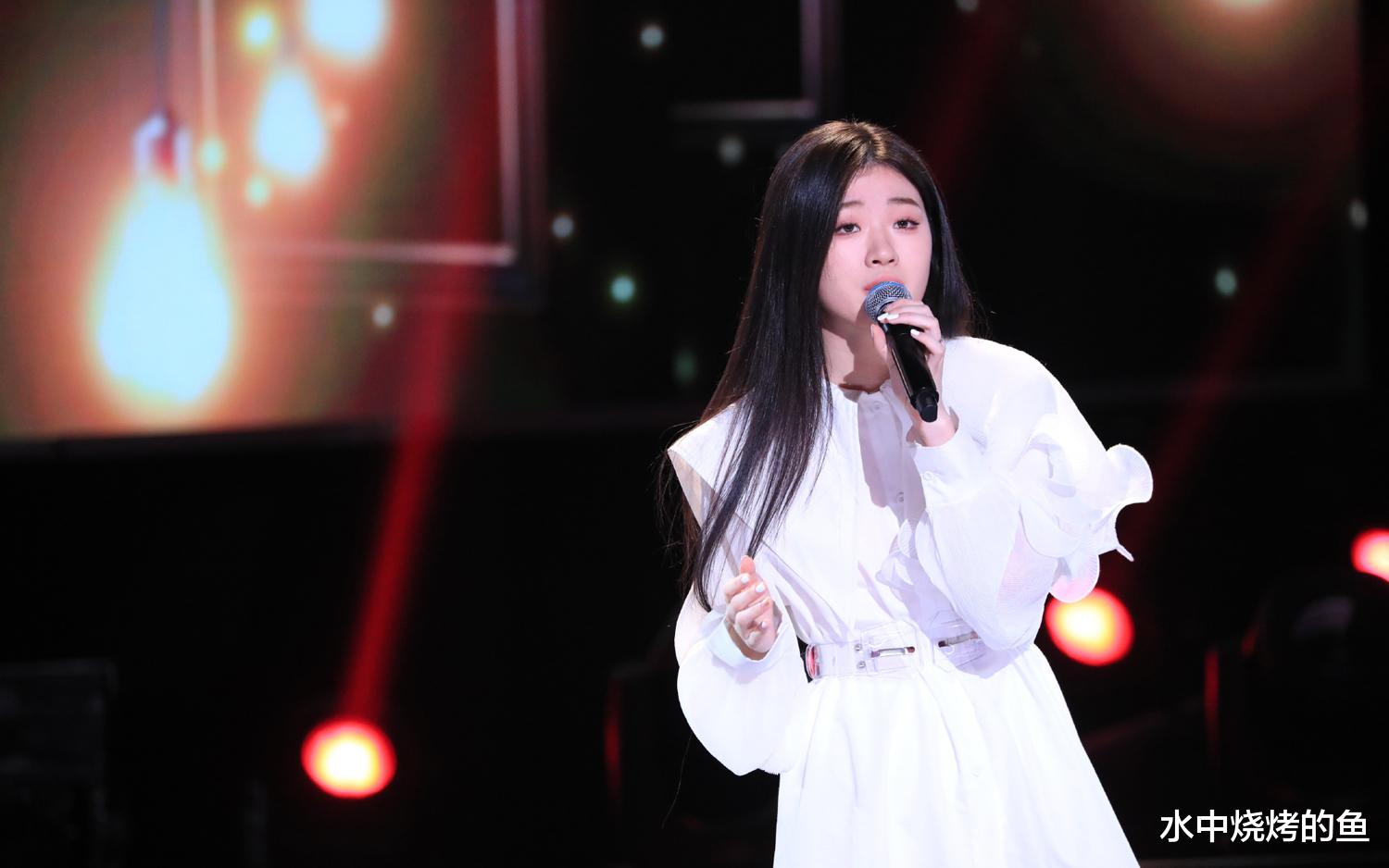 单依纯|《好声音2019》出道即巅峰，冠军已不重要，单依纯或成翻版邢晗铭