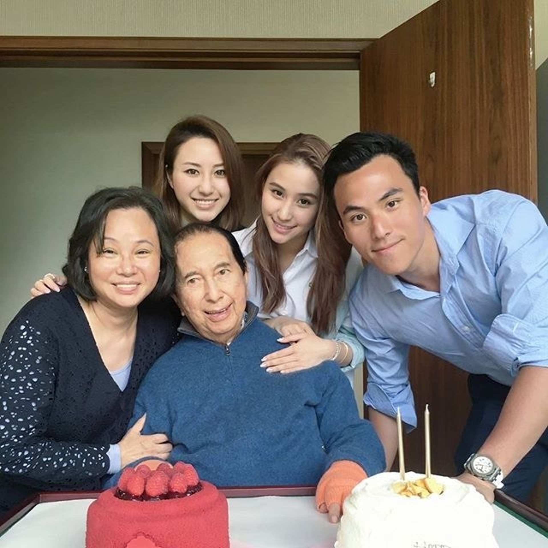 同是香港豪门同有三妻四妾这家人的故事比赌王家族还精彩