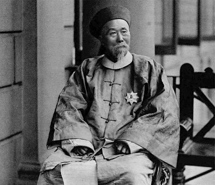 扎心|我国民国时期就有电了,为何后来又点了40年的煤油灯?答案很扎心