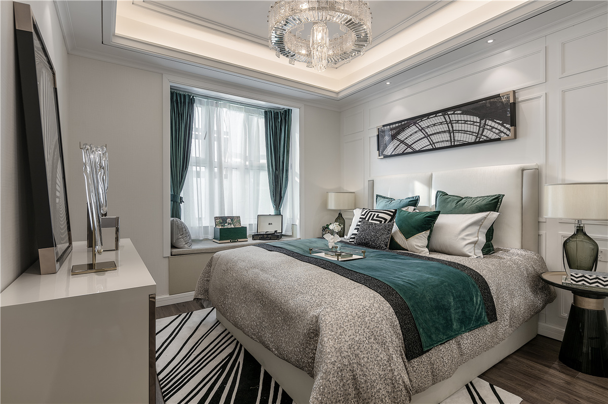 【】119平新房，全屋以白色为主基调，再用墨绿色装扮，贵气十足