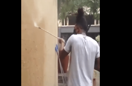 ▲闹大了！路威为抗议活动捐款，肖华发表声明，老詹：媒体一定不敢报道！