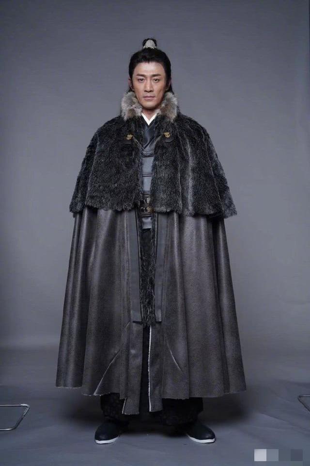 「王晶」不堪舆论压力，王晶不惜剧透来解释用林峰演张无忌真相 网友：下血本了