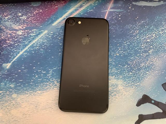 iPhone 7|手机耐用不是吹出来的，身边真实经历，用三年iPhone7依然流畅