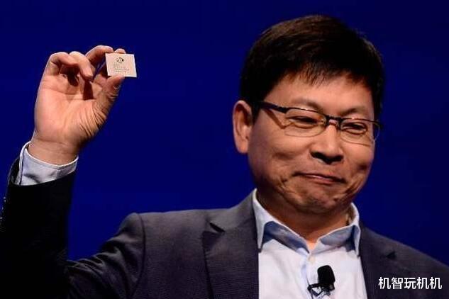 苹果|华为比苹果还下血本,想买Mate40的钱要备够,可不便宜!