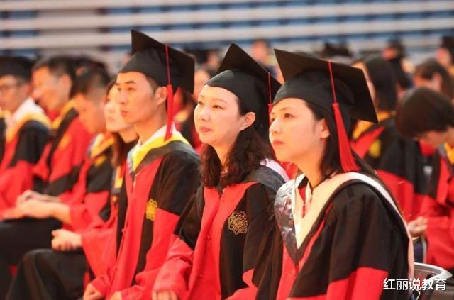 考研|考研时需要“提前联系”导师吗？若想成功上岸，这几点很重要