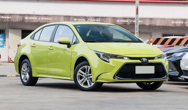 丰田雷凌|丰田厚道了，2021款新车配置升级，但价格不变，还给终生质保