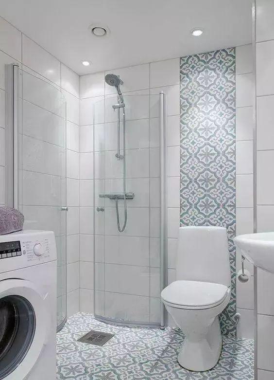 淋浴房|现在谁还用传统淋浴房？折叠淋浴房更受欢迎，2㎡卫生间都放得下