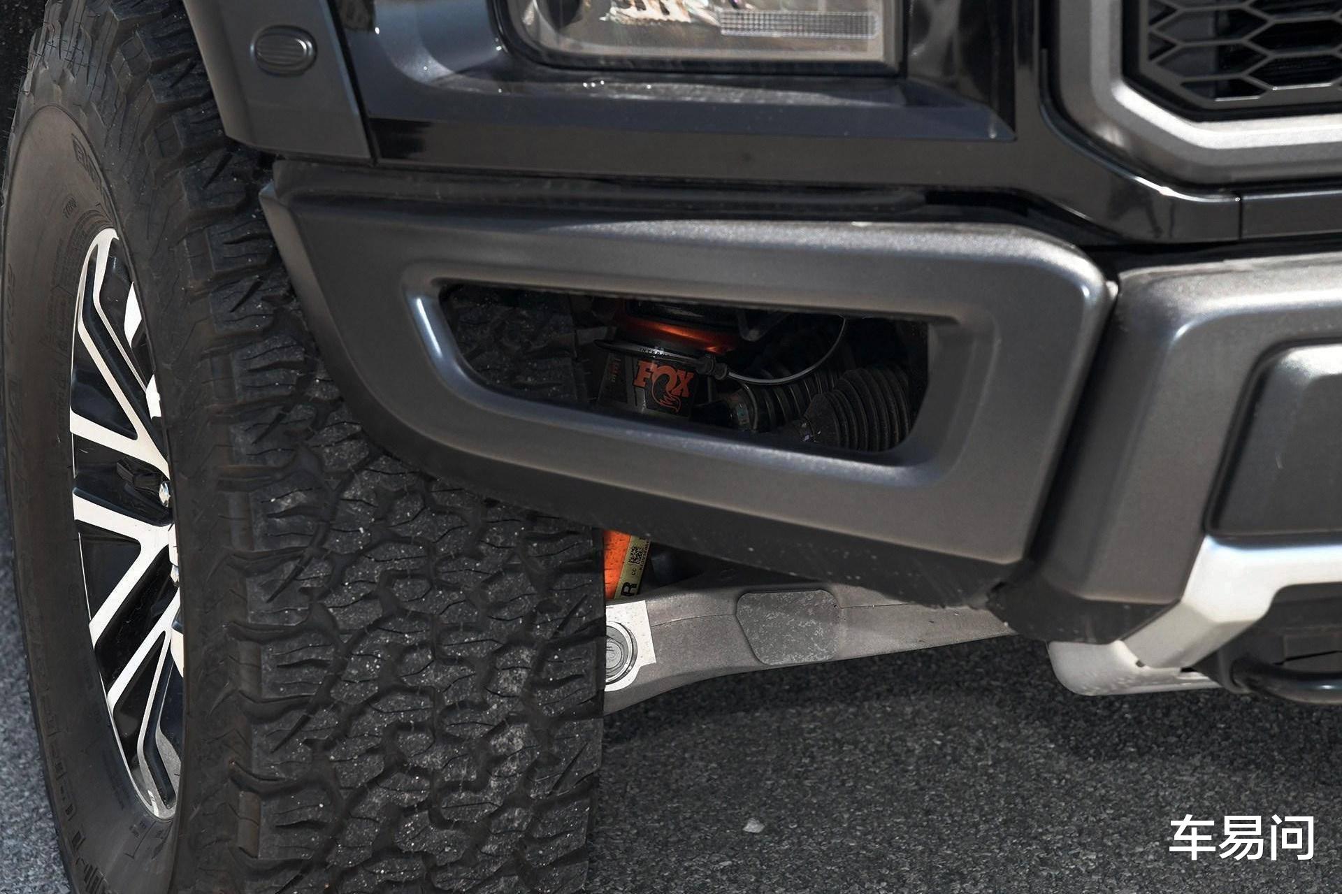 皮卡车@超级皮卡装三把锁，标配672Nm双涡轮+10AT，详评猛禽三大卖点