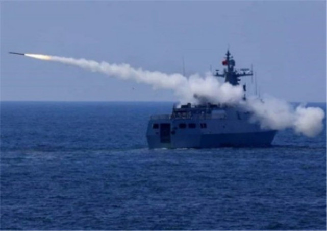 侦察机|把警告当耳旁风？美侦察机再次擅闯俄禁区，直接被导弹击落