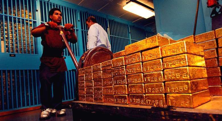 中國連續四個月減美債，外媒：中國或清零美債，數千噸黃金流入中國-圖9