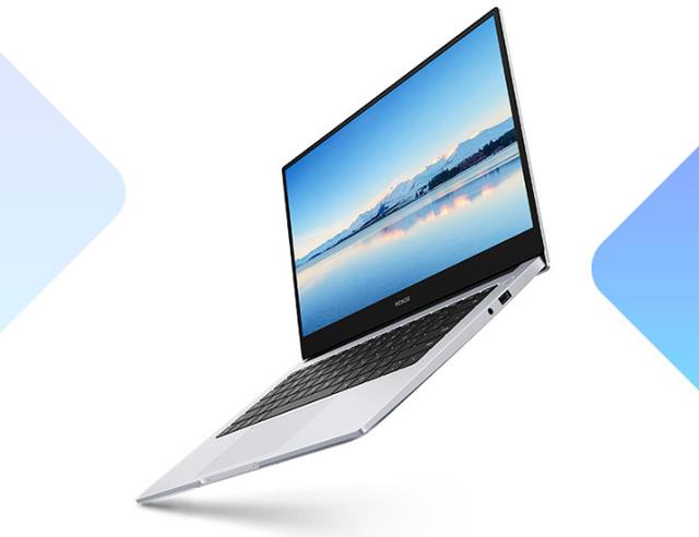 荣耀|荣耀4500U笔记本上市就降价，3799元可获得6核运算能力