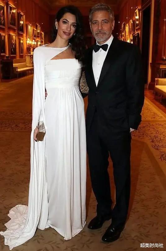 律师|她是最会穿的性感律师，日常服装费要30万，却嫁大17岁的花花公子