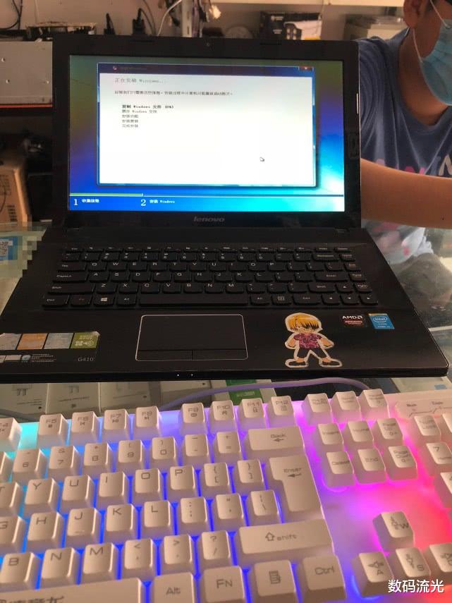 硬盘■小伙电脑装不上系统，埋怨我的技术差想坑他，这系统谁有本事装？