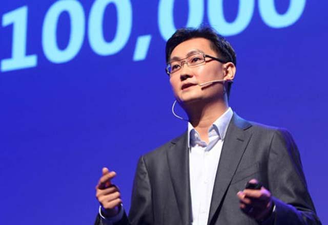 马云：中国首富换人了！新首富比马云多283亿，拼多多成第三!